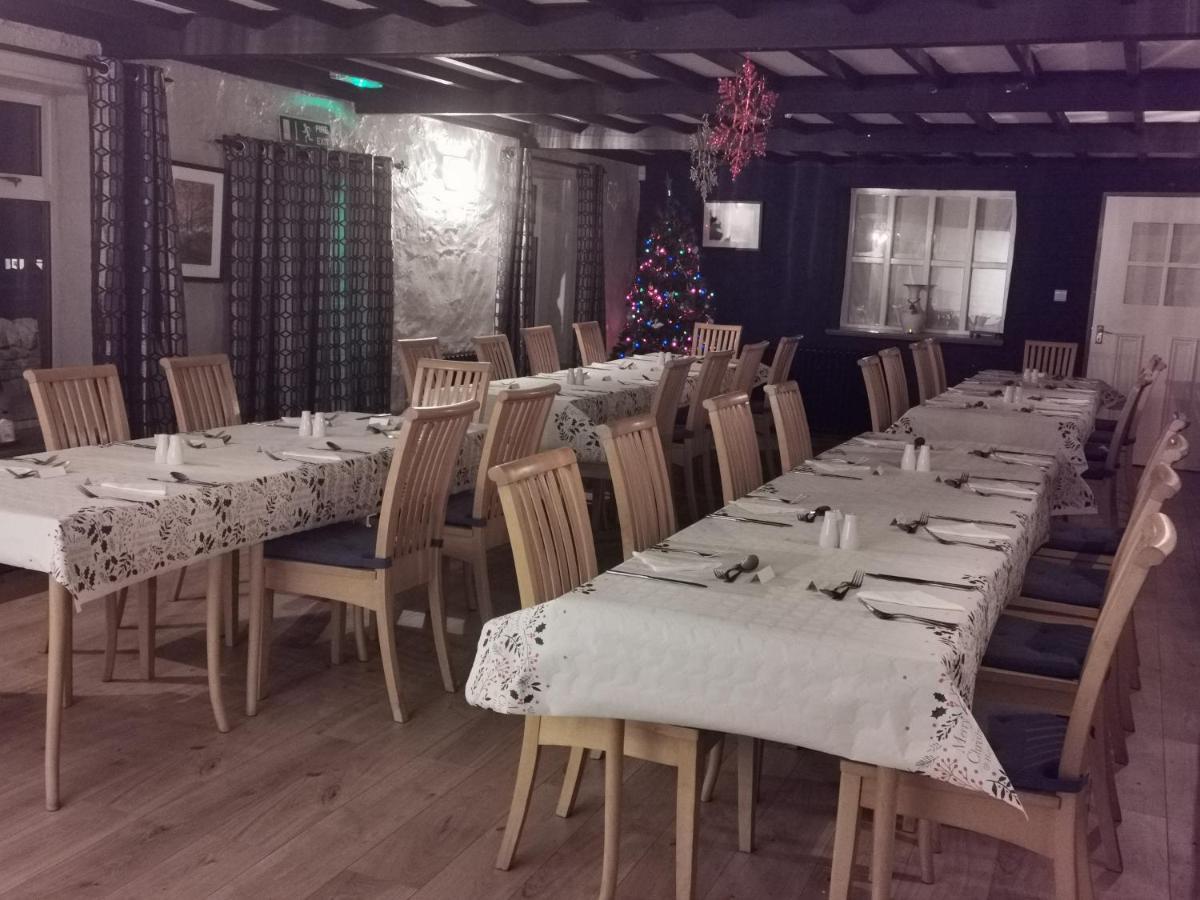 קונסט The Manor House Inn מראה חיצוני תמונה